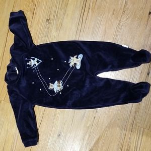 First Moments snap up onezie 6-9 mo